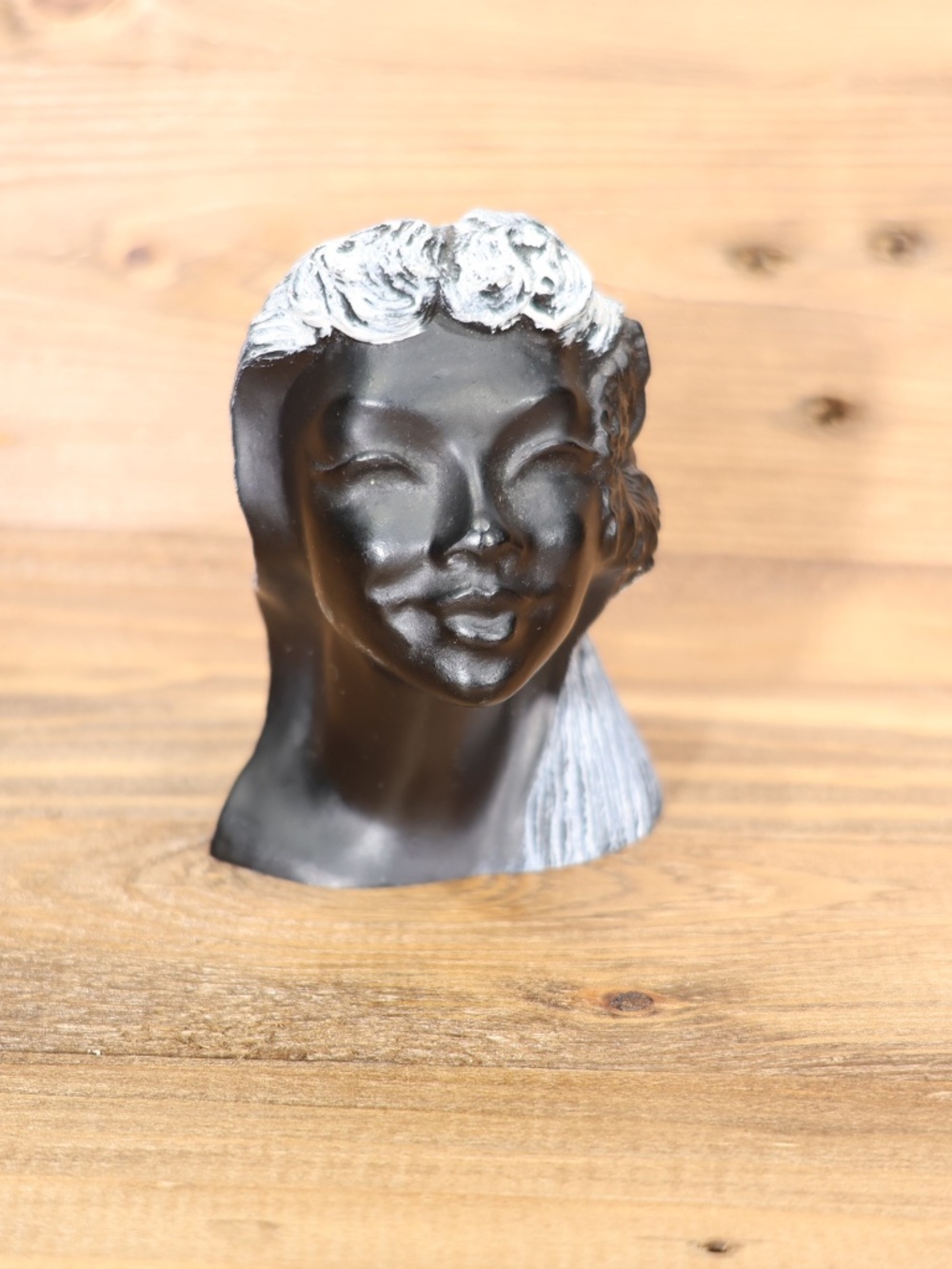 Vintage 1970 Frank Schirman black coral woman sculpture KAPIOLANI